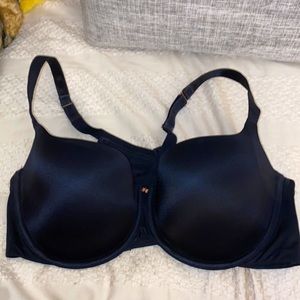 GENTLY WORN- SAVAGE X FENTY;42C